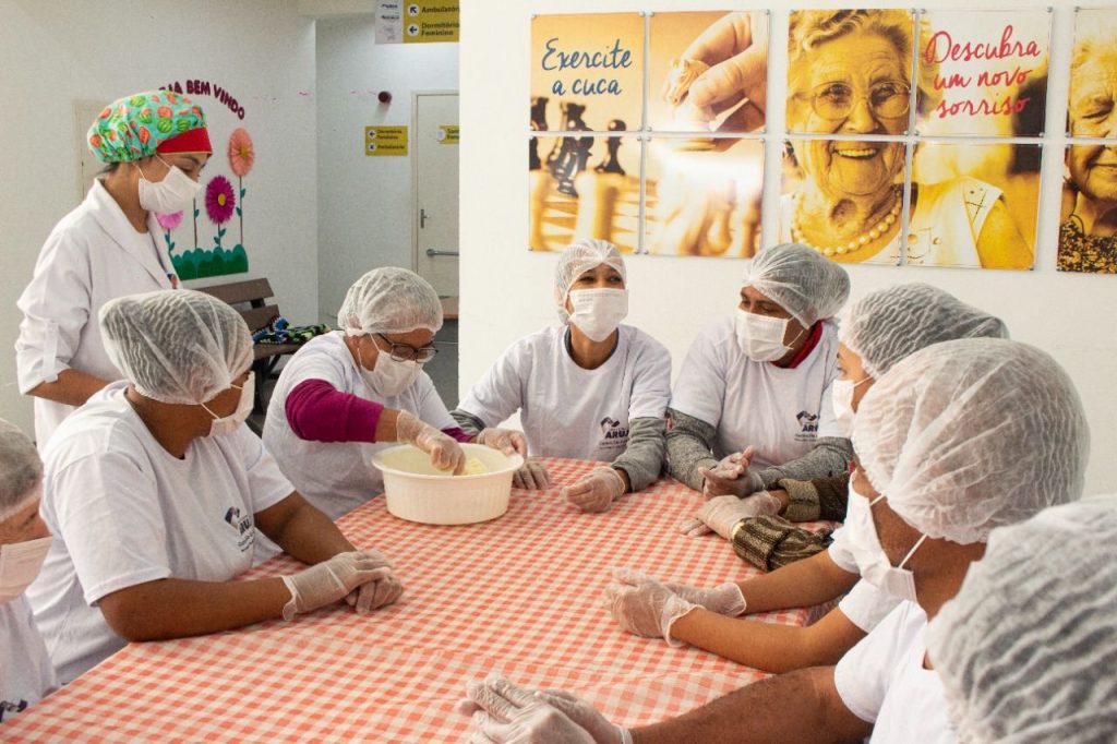 Centro Dia dos Idosos x cozinha