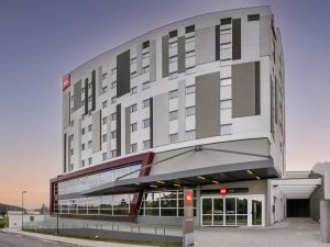 Hotel Ibis Arujá