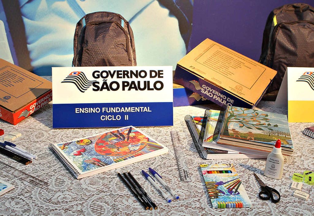 kit escolar
