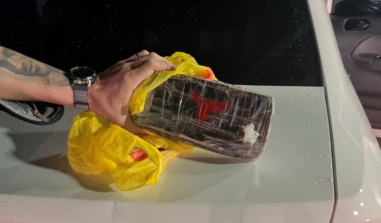 tijolo de cocaína