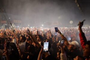 DJ-Alok-faz-show-em-Aruja-11