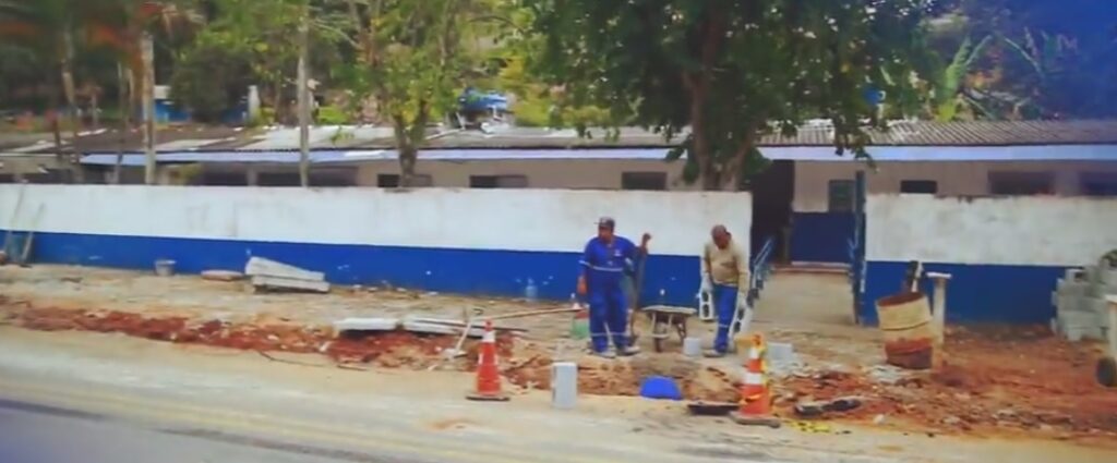 Rede coletora na Escola Municipal Isabela Pavani Castilho Cruz