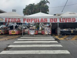 Feira Literária de Arujá