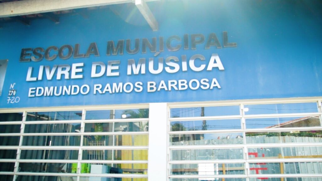 Fachada da Escola Municipal Livre de Música
