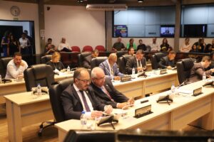 sessão na Câmara Municipal de Arujá