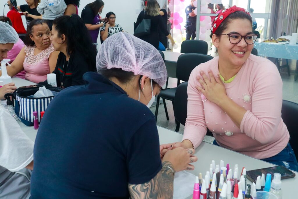 Instituto Embelleze Arujá realiza ação social