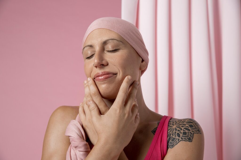 lenço x campanha Outubro Rosa