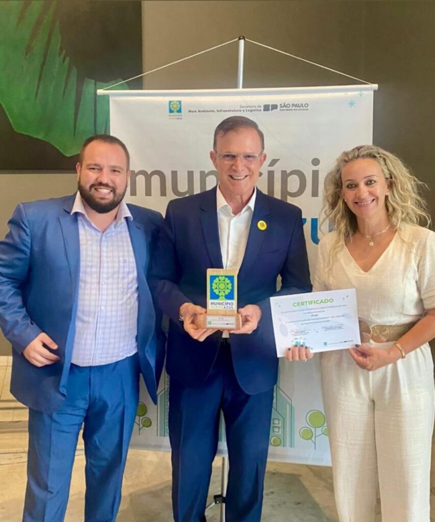 Camargo com selo VerdeAzul de Arujá