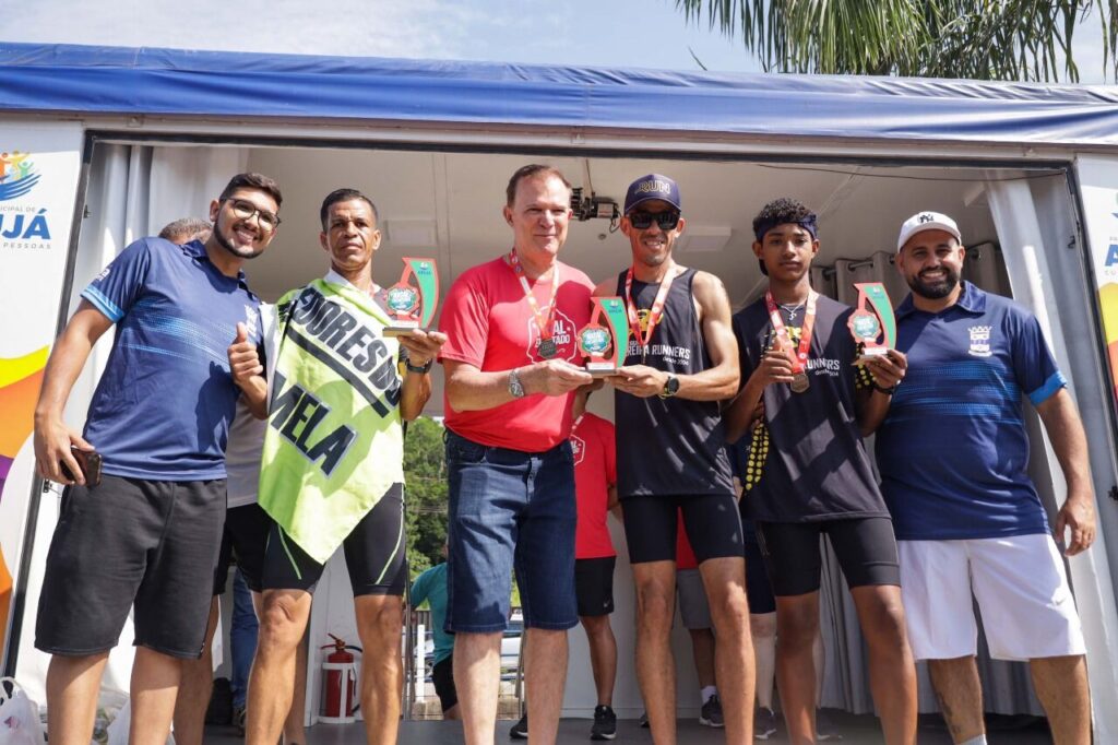 Pódio da Corrida Natal Encantado