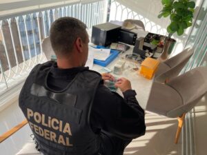 Polícia Federal x busca e apreensão