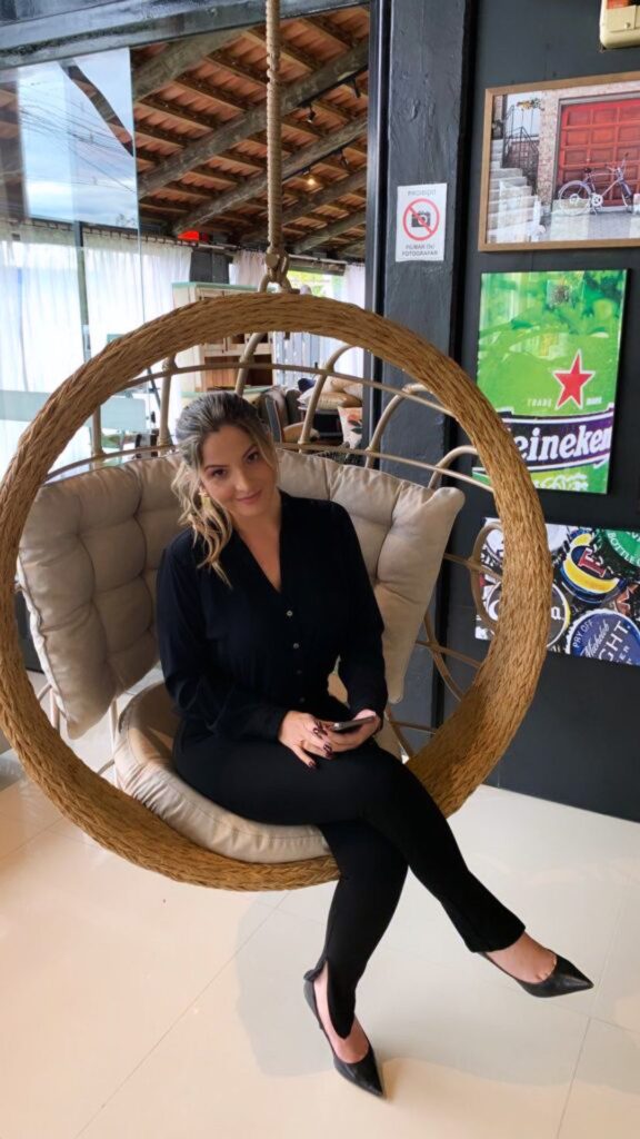 Julieth Mello, empresária