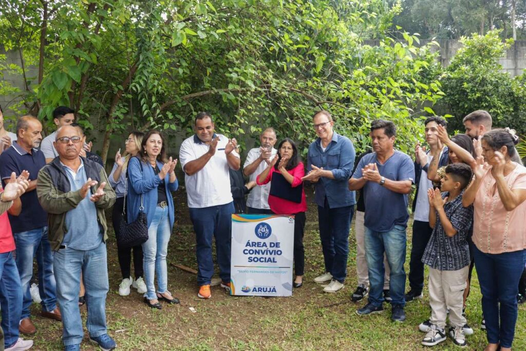 Área de convivência no Arujamérica