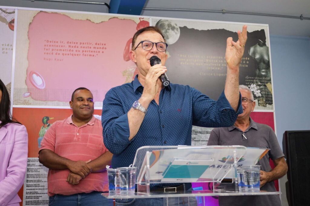 Camargo entrega revitalização da Biblioteca Municipal Professora Alda Martins Soncini
