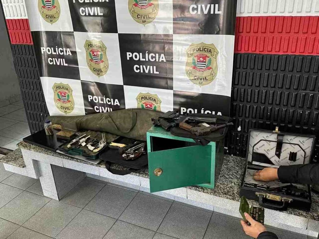 armas-de-subtenente-do-Exército-preso