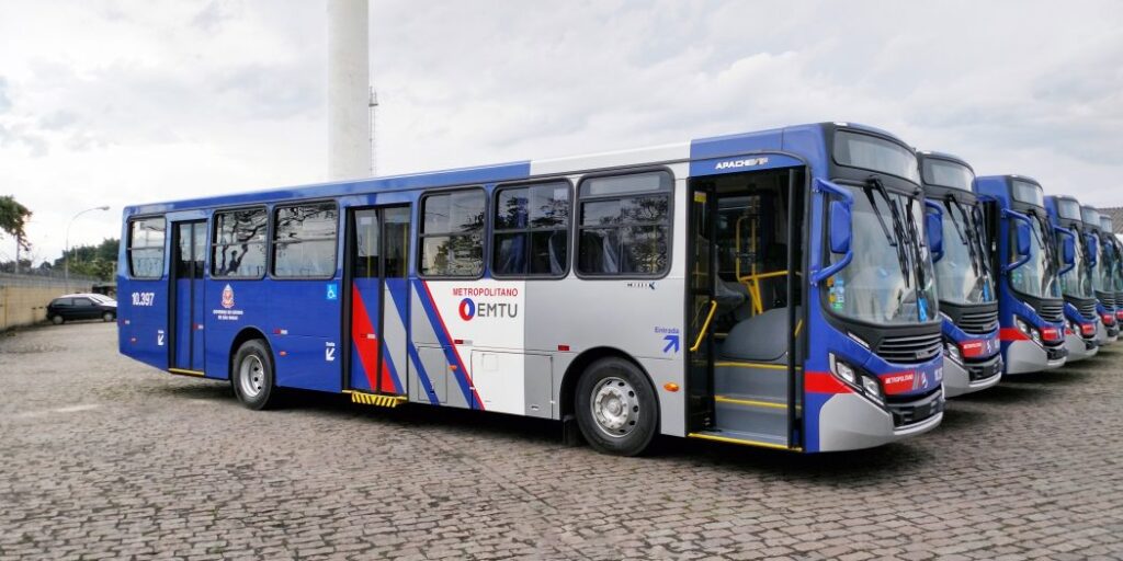 Ônibus da EMTU