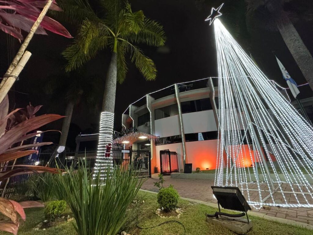 Natal Iluminado da Câmara de Arujá