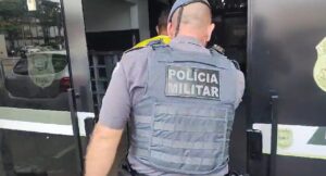 Policia prende suspeito