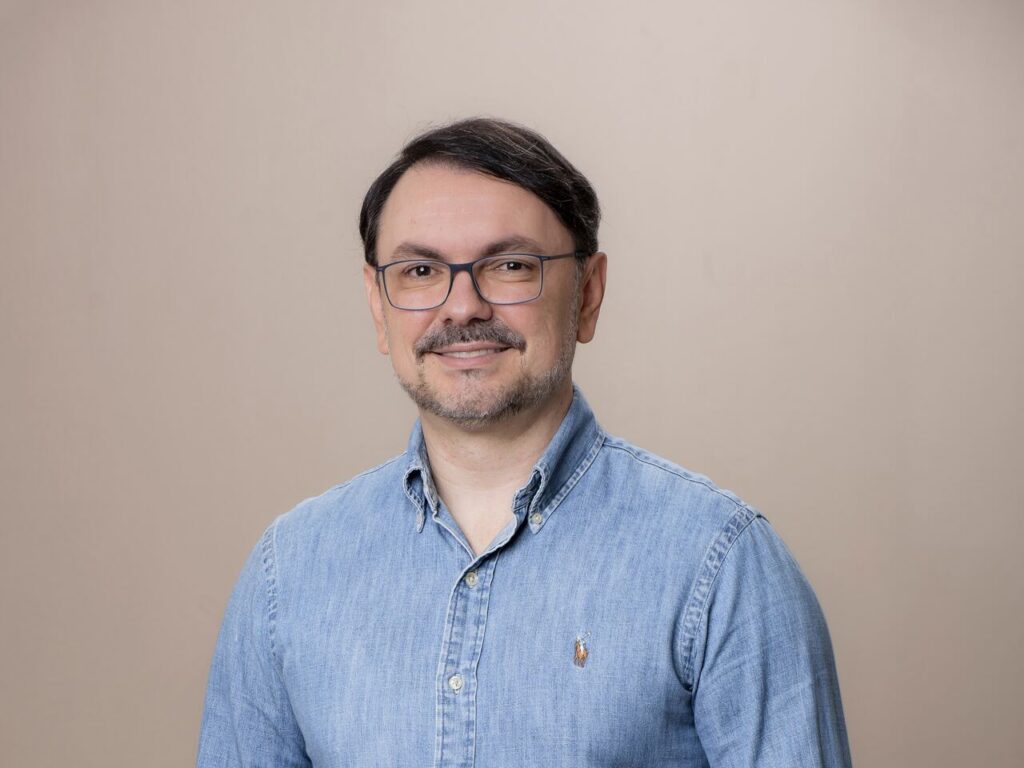 Rossandro Klinjey, palestrante