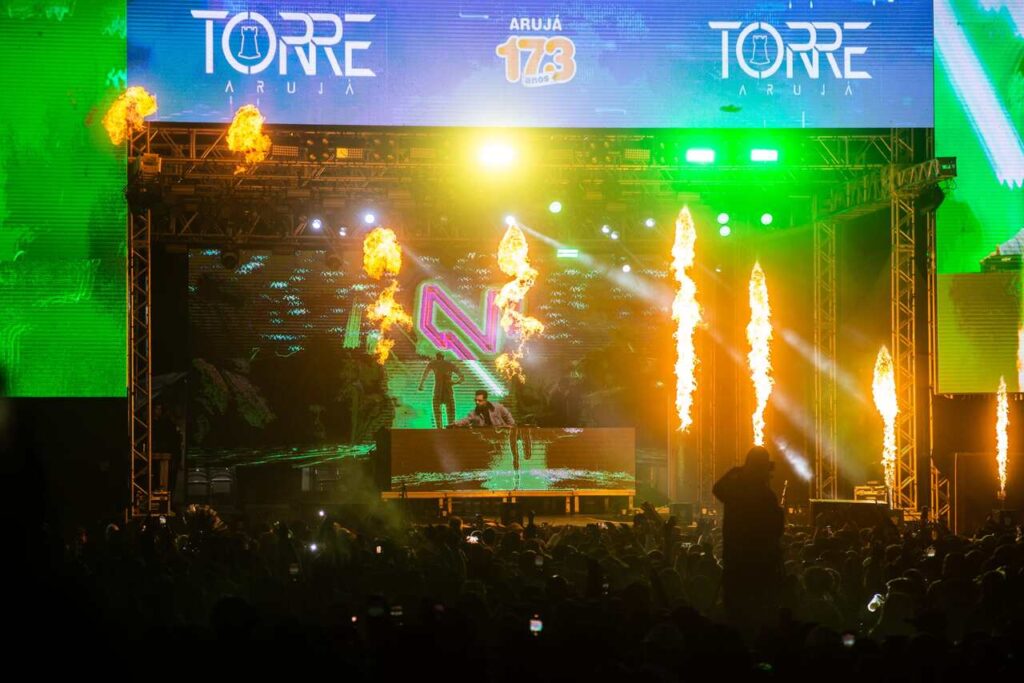 DJ Dennis no Arujá Fest