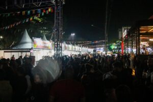 Festa das Nações na Praça do Coreto