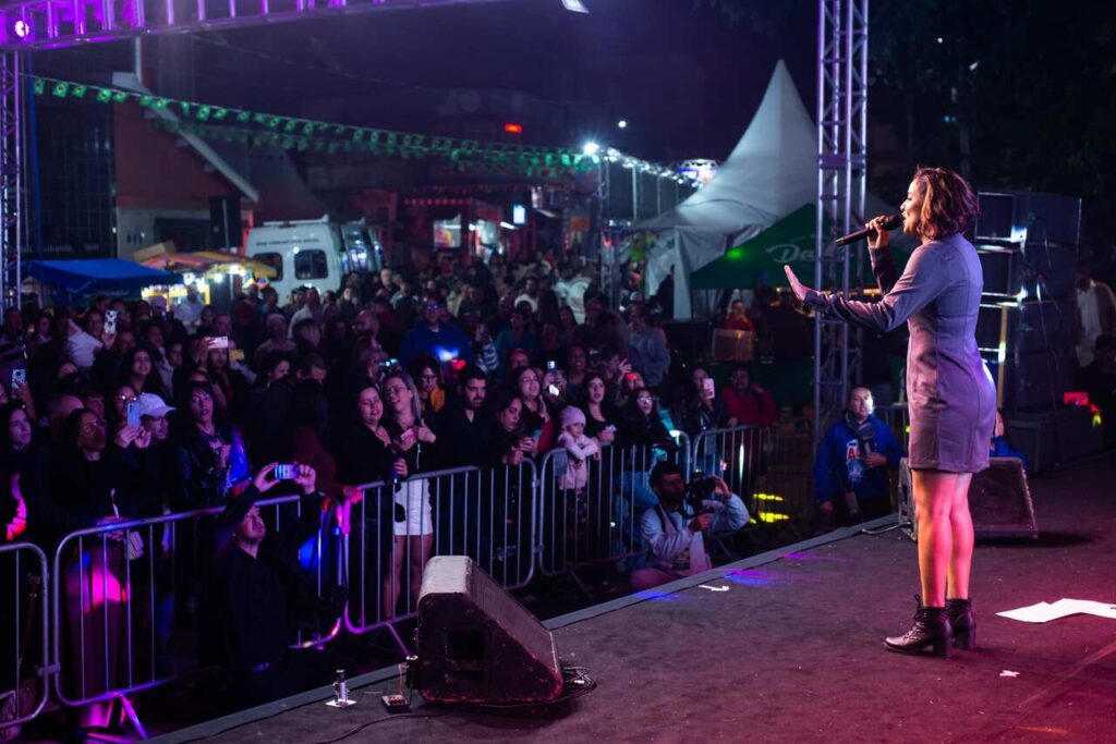 Show da Festa das Nações de Arujá