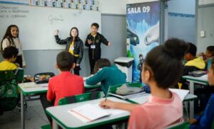 Alunos decidem uso de verba do Saresp e ajudam a mudar ambiente escolar