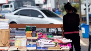 FESTIVAL LITERÁRIO E FEIRA POPULAR DO LIVRO 2025 ENCERRAM NESTA SEXTA-FEIRA (15)