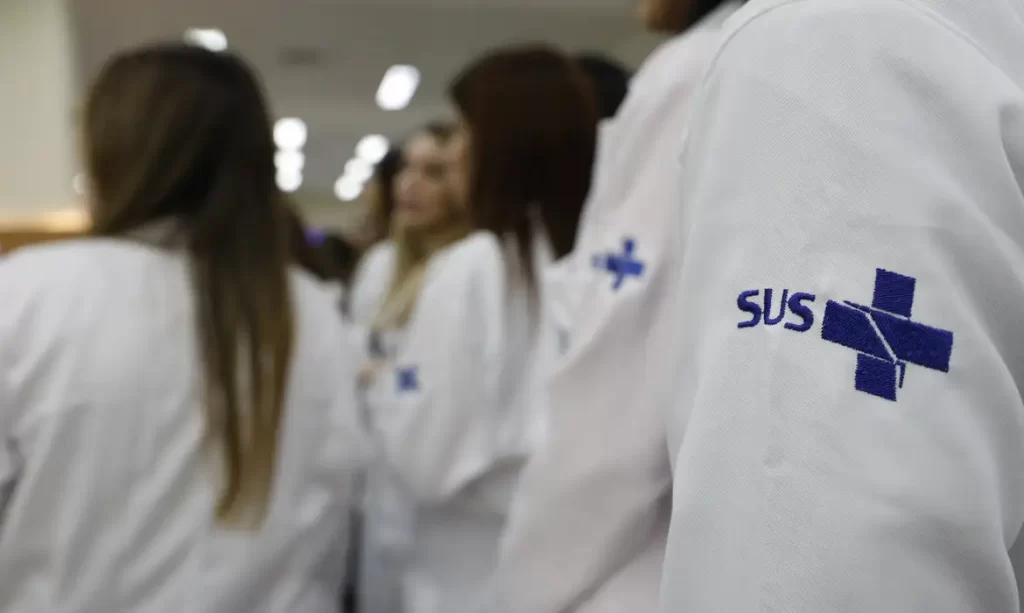 Mais Médicos promoveu melhoria da saúde da população