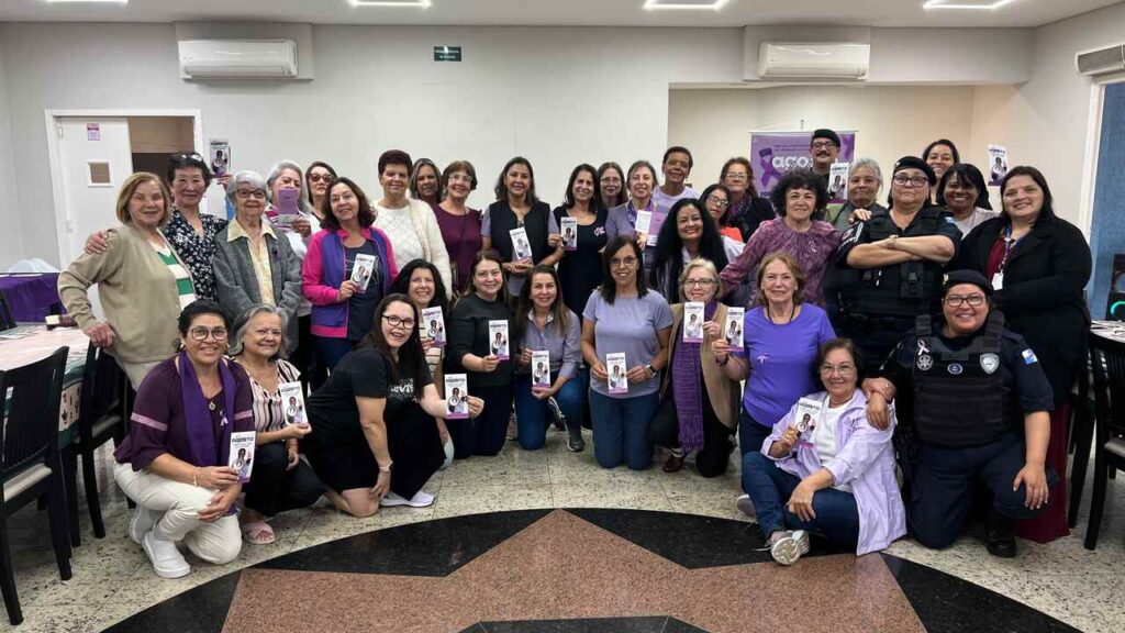Arujá realiza palestra do Agosto Lilás no Condomínio Arujá V