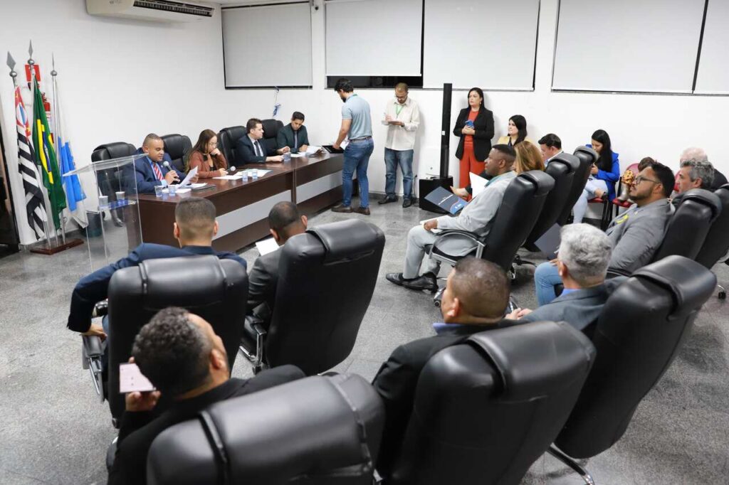 Câmara aprova projetos sobre inclusão, cultura e lazer em Arujá