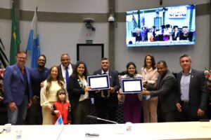 Câmara de Arujá concede Título de Cidadãs Arujaenses