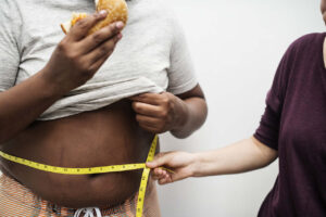 Médicos lançam campanha por medicamentos contra obesidade no SUS