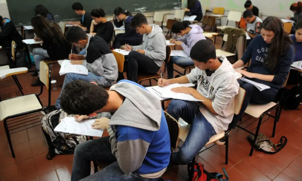 Enem x prova x vestibular