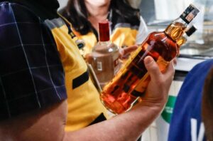 bebida alcoólica adulterada x metanol