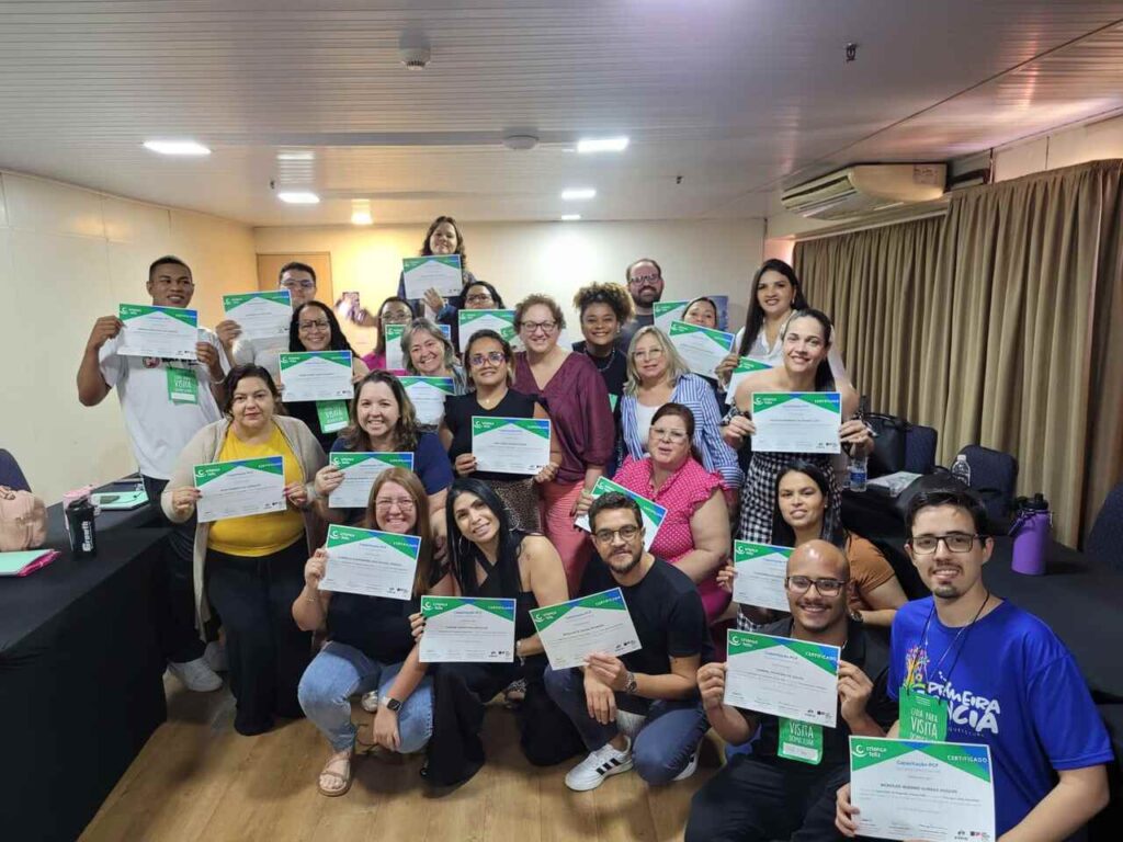 PROGRAMA 'CRIANÇA FELIZ' TEM CAPACITAÇÃO ESTADUAL COM PARTICIPAÇÃO DE ARUJÁ