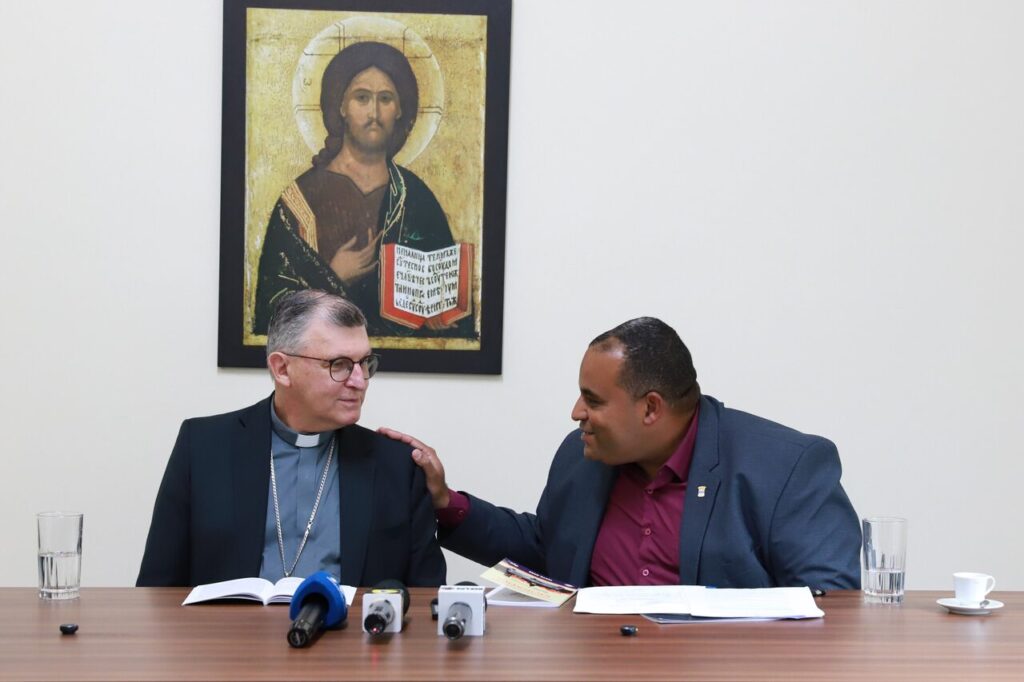 Dom Pedro Luiz Stringhini e Divinei