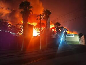 incêndio em empresa de Arujá