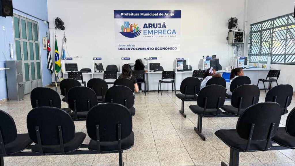 Arujá Emprega