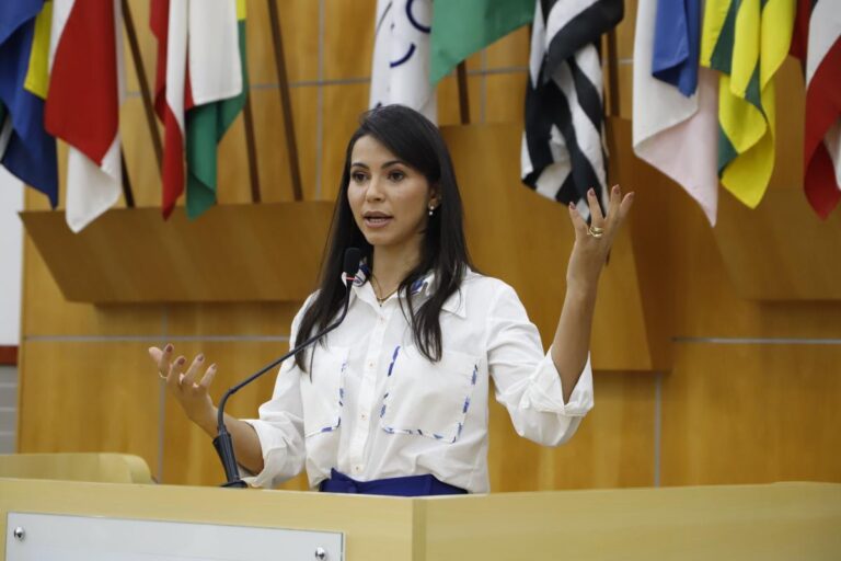 Clau Camargo na Câmara de Jacareí
