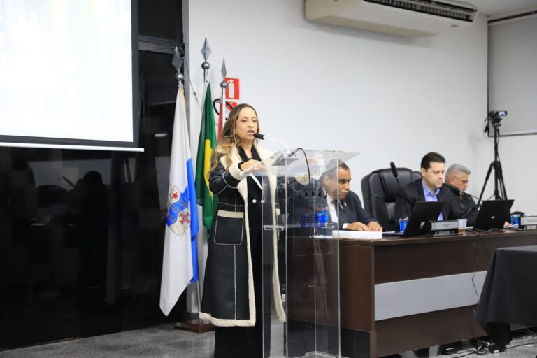 Professora Cris