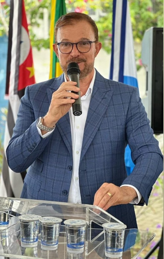 Luis Camargo, prefeito