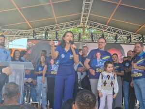 lançamento da candidatura de Clau Camargo a deputado estadual
